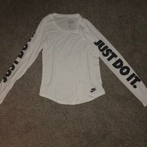 nike long sleeve